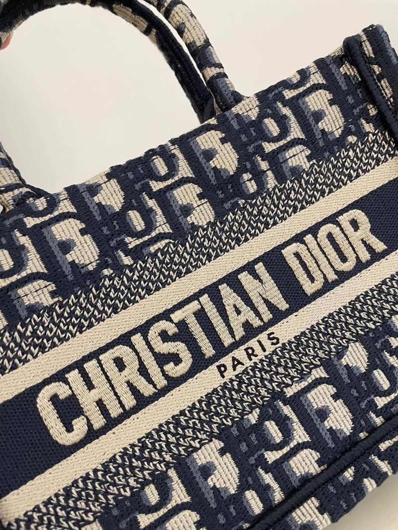 Dior Shopping Bags